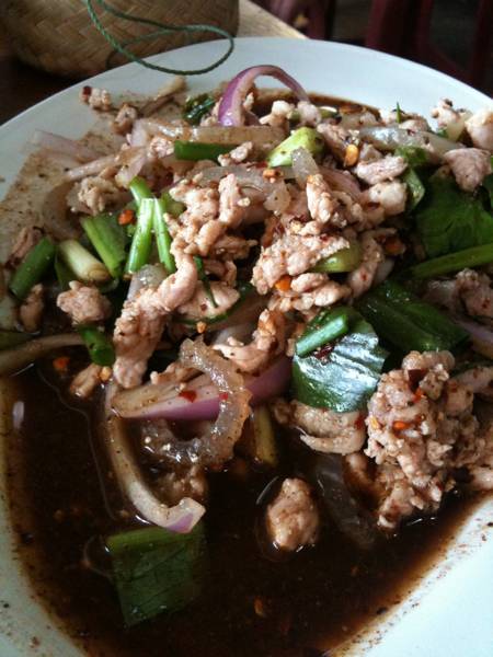 ร้านอาหาร สมยง ตำซั่ว