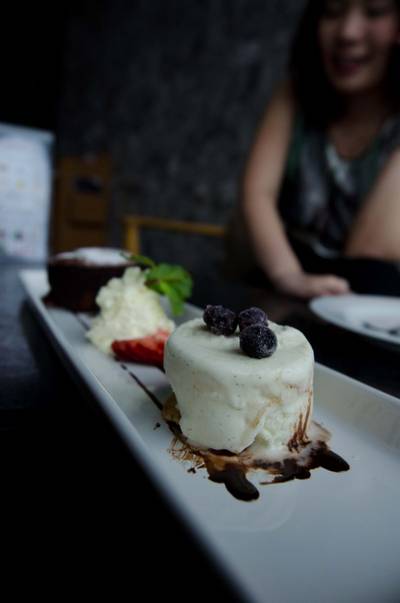 ช็อคโกแลตลาวา อร่อยๆ ที่ ร้านอาหาร Niche Cafe' The Nine The Nine