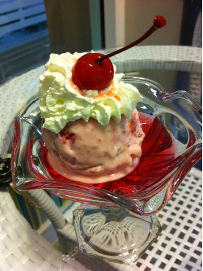 เยลลี่สตรอเบอร์รี่โยเกิร์ต ที่ ร้านอาหาร Angelo Homemade Ice-Cream