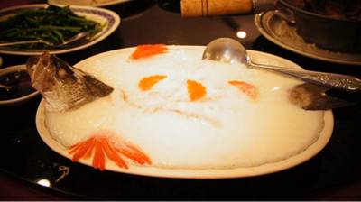 ปลาฟูหยง ที่ ร้านอาหาร หยิงปิงยูนนาน