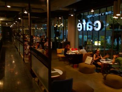 Greyhound Café สยามเซ็นเตอร์ ที่ ร้านอาหาร Greyhound Café สยามเซ็นเตอร์