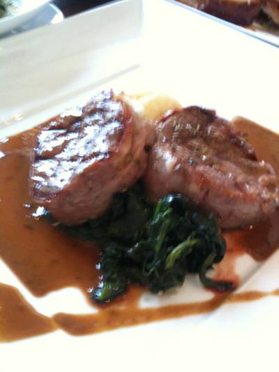 ร้านอาหาร The Smoke House