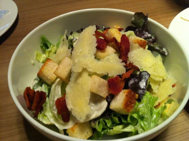 Caesar Salad ที่ ร้านอาหาร Cafe & Etcetera By Kloset