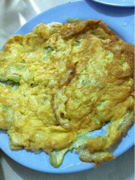 ไข่เจียวมะระ ก็ธรรมดามากๆ ที่ ร้านอาหาร เกี๊ยวจีน (ภัตตาคารซันมูน)