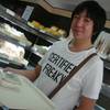 ขอตัวเลือกซื้อเลือกหาก่อนนะคร้าบบบ ที่ ร้านอาหาร วิคตอรี่เบเกอรี่