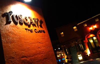 หน้าร้านๆๆ ที่ ร้านอาหาร Tuscany Thai Cuisine