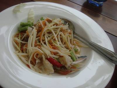 ส้มตำปูม้า ที่ ร้านอาหาร the glass house