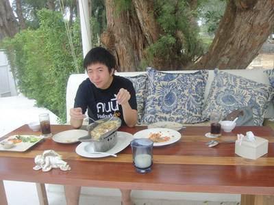 กินไป ชิวไป สบายอารมณ์ ^o^ ที่ ร้านอาหาร the glass house