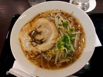 อันนี้ Shoyu Ramen ที่ ร้านอาหาร Chabuton Ramen Central Rama 9