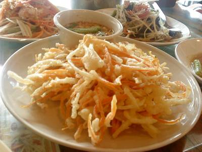 แซ่บสะเด็ด สาขาอโศก ที่ ร้านอาหาร แซ่บสะเด็ด อโศก