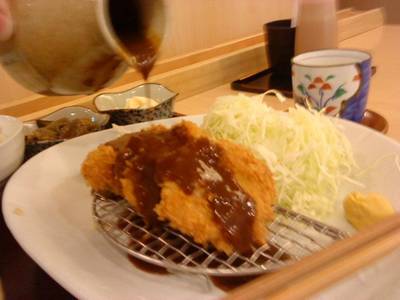 ข้าวหน้าหมูสันนอกทอด ว้าวๆ ที่ ร้านอาหาร Katsu King X Siam