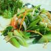 ยำคะน้ากุ้งสด 120บาท ที่ ร้านอาหาร สวนอาหารบ้านกังหัน