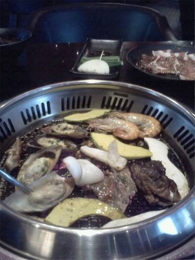 รวมอีกสักรูป ที่ ร้านอาหาร Nobu Shabu & Grill CDC
