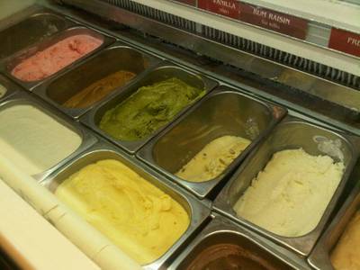 ร้านอาหาร umm!..milk ประสานมิตรพลาซ่า