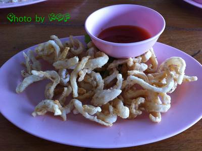 หมึกเส้น ที่ ร้านอาหาร กาฬสินธุ์ กุ้งเผา