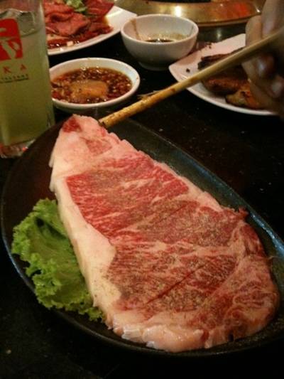 โกเบ ที่ ร้านอาหาร AKA เซ็นทรัลแจ้งวัฒนะ
