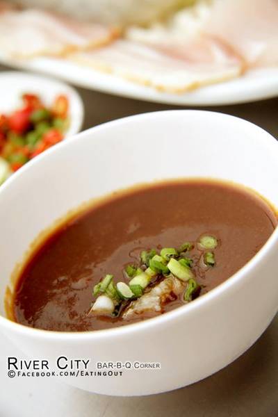 ร้านอาหาร River City Bar B-Q Corner