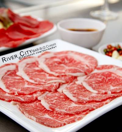 ร้านอาหาร River City Bar B-Q Corner