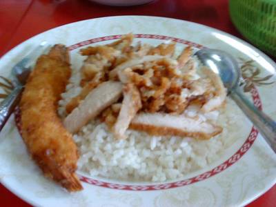 ร้านอาหาร หมูทอดเจ๊จง หลังโลตัสพระราม 4