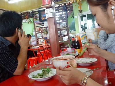 ร้านอาหาร หมูทอดเจ๊จง หลังโลตัสพระราม 4