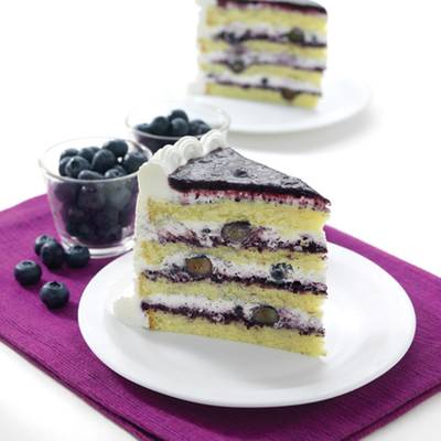 Blueberry Cream Cake รูปจากเว็บ^^ ที่ ร้านอาหาร Secret Recipe Terminal 21