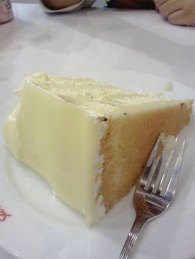 ชิ้นใหญ่นะคะ ที่ ร้านอาหาร Secret Recipe Terminal 21