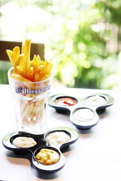 Belgian fries ที่ ร้านอาหาร “Belgian Beer Fest” at K-village
