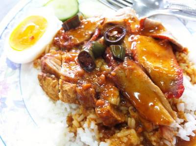 ข้าวหมูแดง ที่ ร้านอาหาร ข้าวหมูแดง-หมูกรอบธานี
