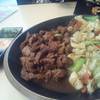 ชุดเสต็กเนื้อ ที่ ร้านอาหาร Torii Shabu and Japanese Restaurant
