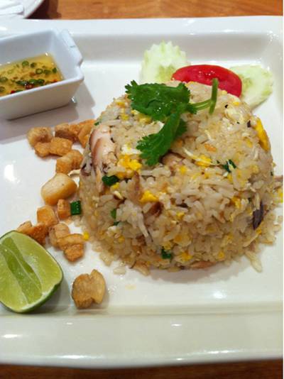 ร้านอาหาร บ้านหญิง สยามสแควร์