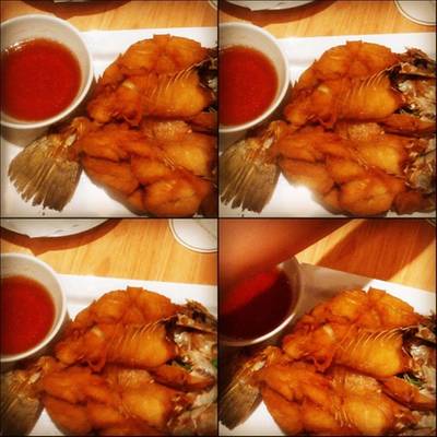 Laem Cha-roen Seafood แหลมเจริญซีฟู้ด ที่ ร้านอาหาร แหลมเจริญซีฟู้ด Central ลาดพร้าว