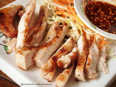 ร้านอาหาร ครกไม้ไทยลาว