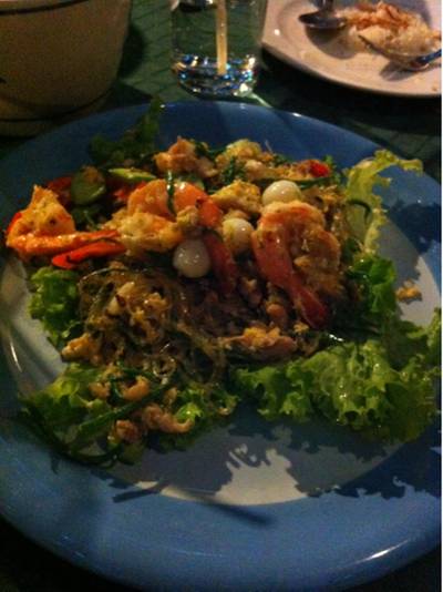 ร้านอาหาร บ้านพึงชม