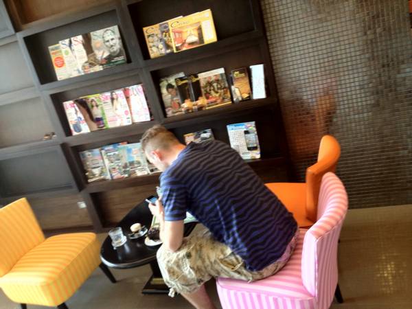 ร้านอาหาร Dollar Coffee