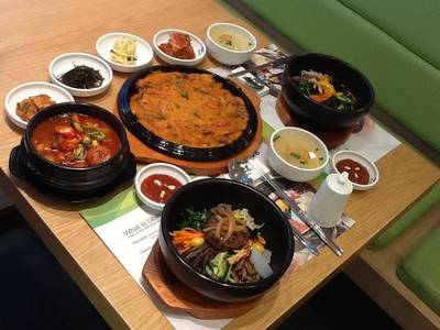 Bibimbab ที่ ร้านอาหาร The Bibimbab สุขุมวิท 24