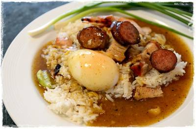 ร้านอาหาร ข้าวหมูแดง บางปะกอก (แพนด้า)