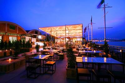 ร้านอาหาร Bangkok Bistro Riverfront