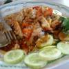จะถ่ายแระจ้า แต่ถ่ายไม่ทันพ่อกิน 555+  ที่ ร้านอาหาร หมูเย็น(เจ้าเก่า)