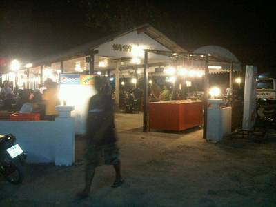 หน้าทางเข้า ที่ ร้านอาหาร นานาหมูกะทะ