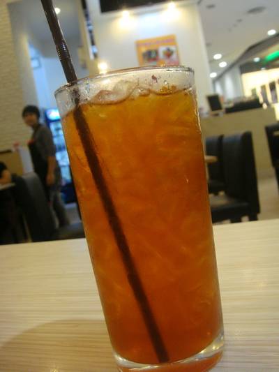 ชามะนาวมาก่อน ที่ ร้านอาหาร Bangkok Café ที่ Big-C ราชดำริ