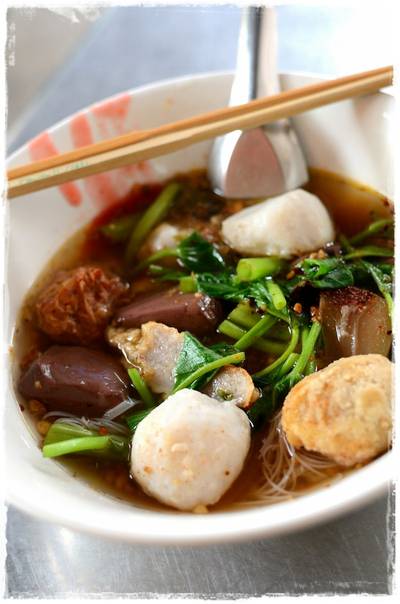 ร้านอาหาร เม้ง โภชนา (ปิ่นเกล้า)