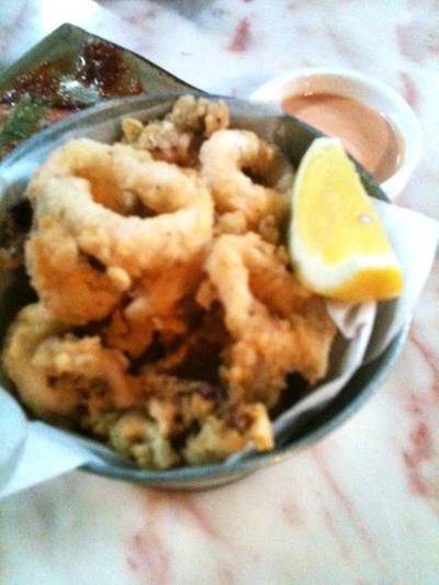 คาลามารี ที่ ร้านอาหาร Salt