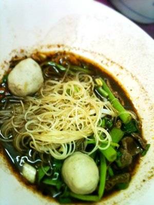 เส้นหมี่น้ำ ที่ ร้านอาหาร ก๋วยเตี๋ยวเรืออยุธยา อ.เสนา (โปร3 แถม1)