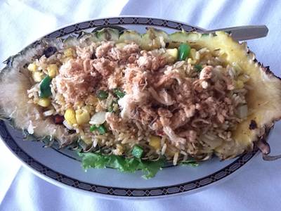 ร้านอาหาร เมธาวลัย ศรแดง