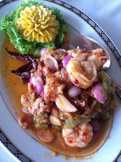 ร้านอาหาร เมธาวลัย ศรแดง
