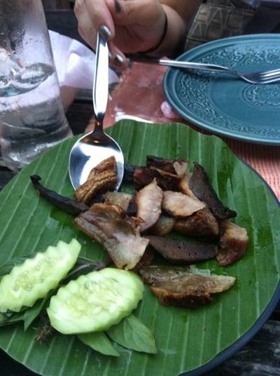 ร้านอาหาร บ้านไร่ยามเย็น