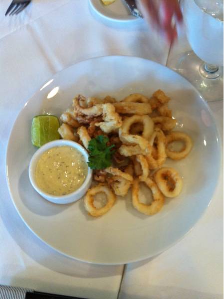 ร้านอาหาร Greyhound Cafe Avenue รัชโยธิน