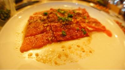 หมูติดมัน ที่ ร้านอาหาร Giants Yakiniku