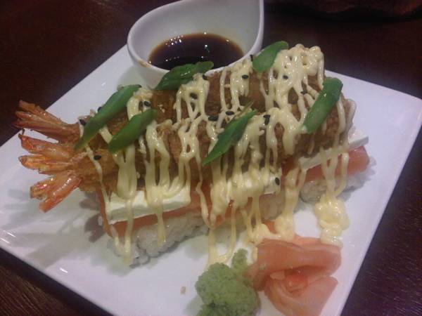 Norway chirashi 210บาท ที่ ร้านอาหาร On the table tokyo café Central World