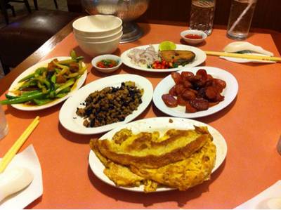 ร้านอาหาร นิวไลท์